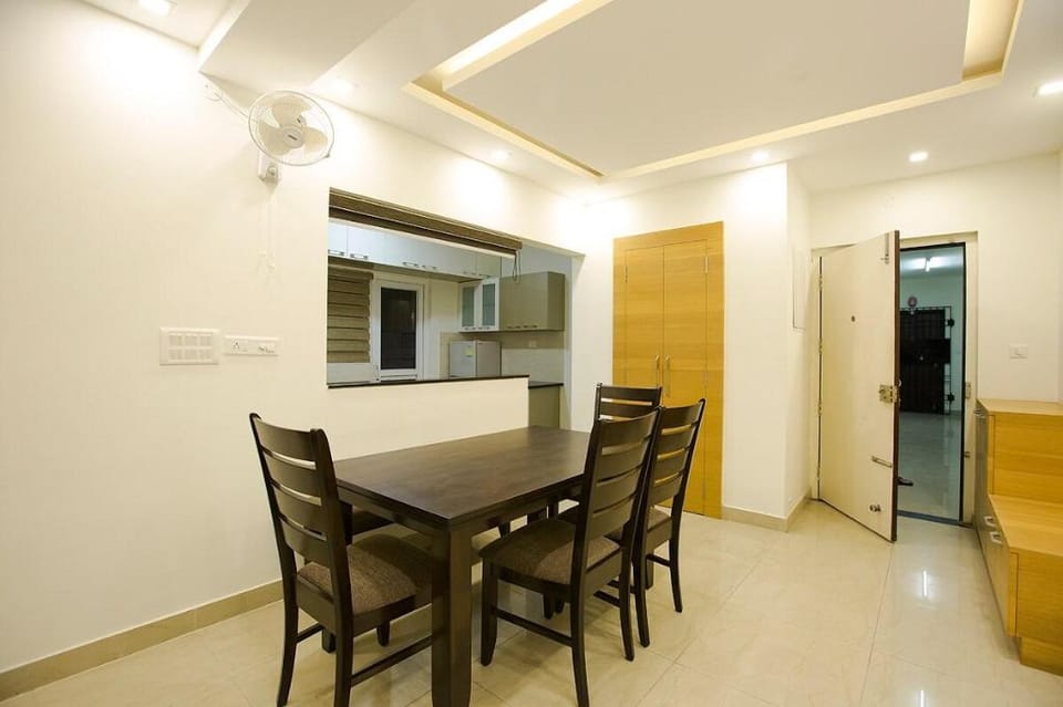 Luxury/Posh 3 BR Apt Airport Take off Landing View Apartment in Chennai