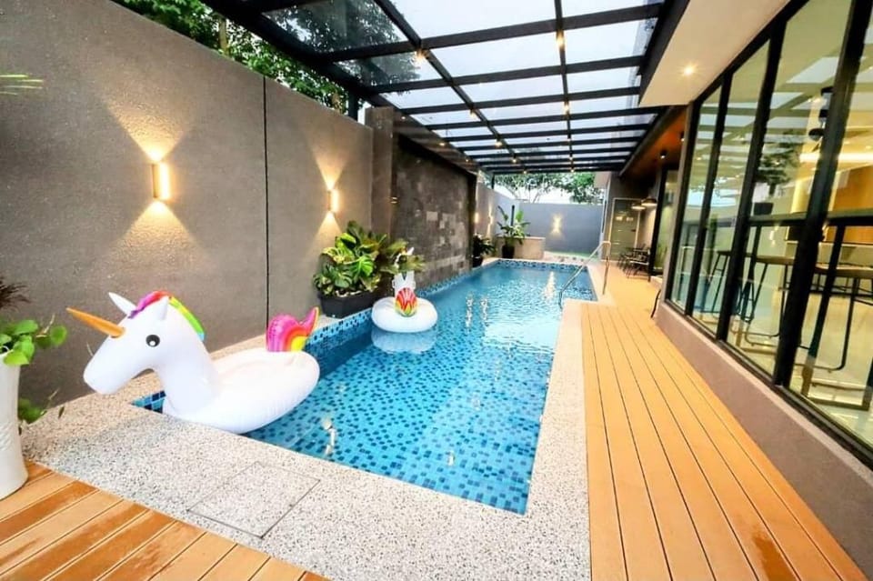 Jb town area Bungalow with swimming by Urban nook Vacation rental in Johor Bahru