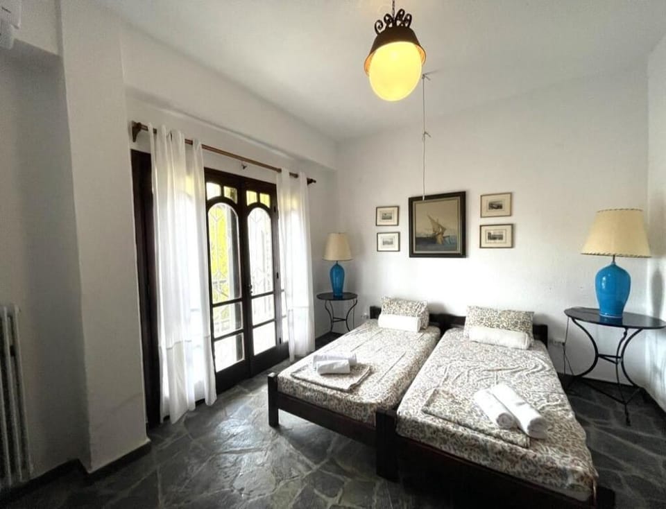 Spacious Maisonette on the "eu Blue Beach" of Kalogria in Sithonia in Greece Vacation rental in Halkidiki