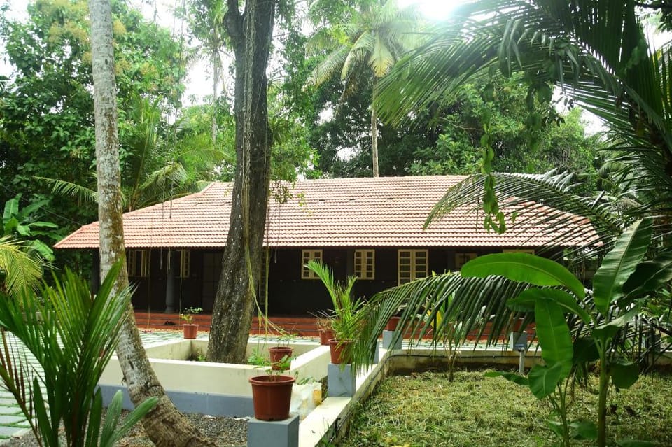 Heritage A/c apartment Apartment in Alappuzha