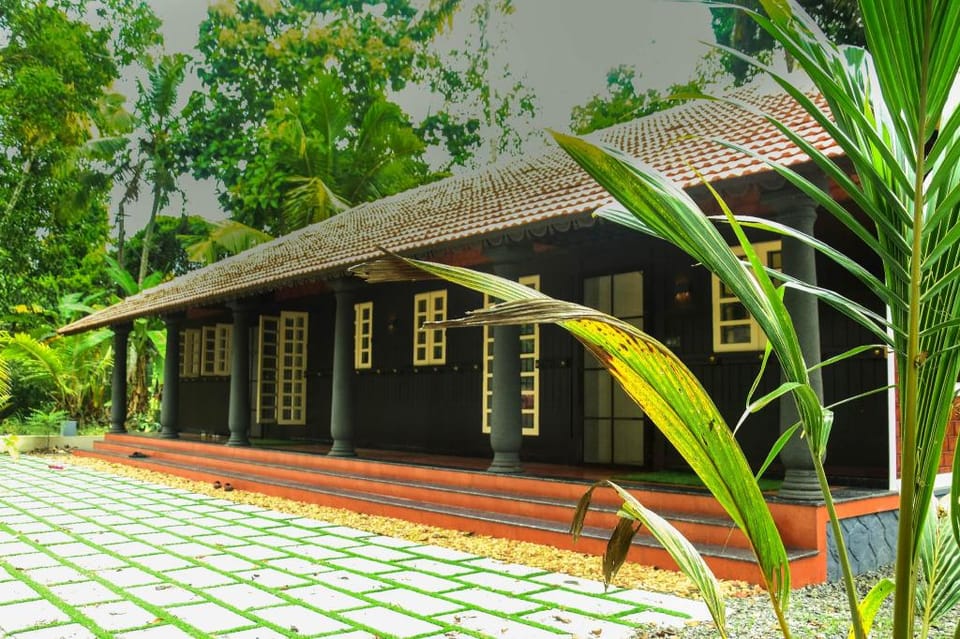 Heritage A/c apartment Apartment in Alappuzha