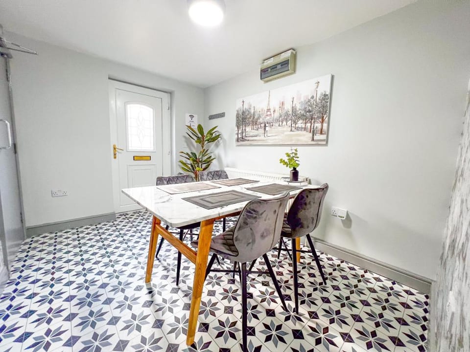 Tyrone House Vacation rental in Boston