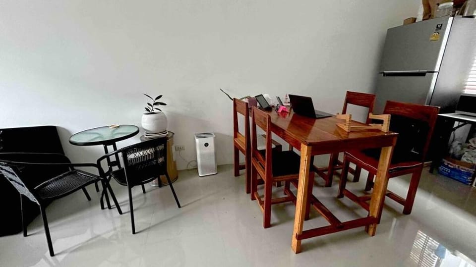 Nice Stay House at Khlong Sam - Rangsit Apartment in Laos