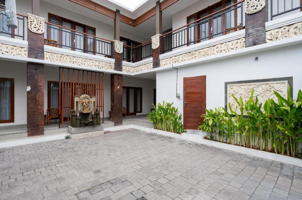 RedDoorz Plus @ Yasa’s Living Denpasar Hotel in Denpasar