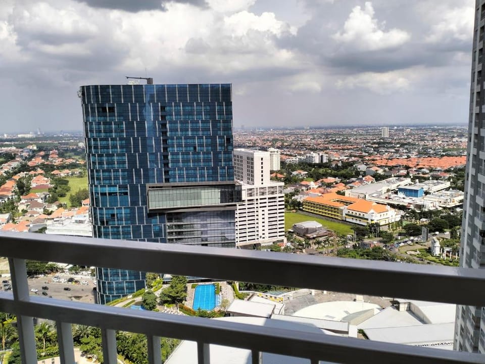 Orchard Aesthetic Studio Apartment Diatas PTC SBY Apartment in Surabaya