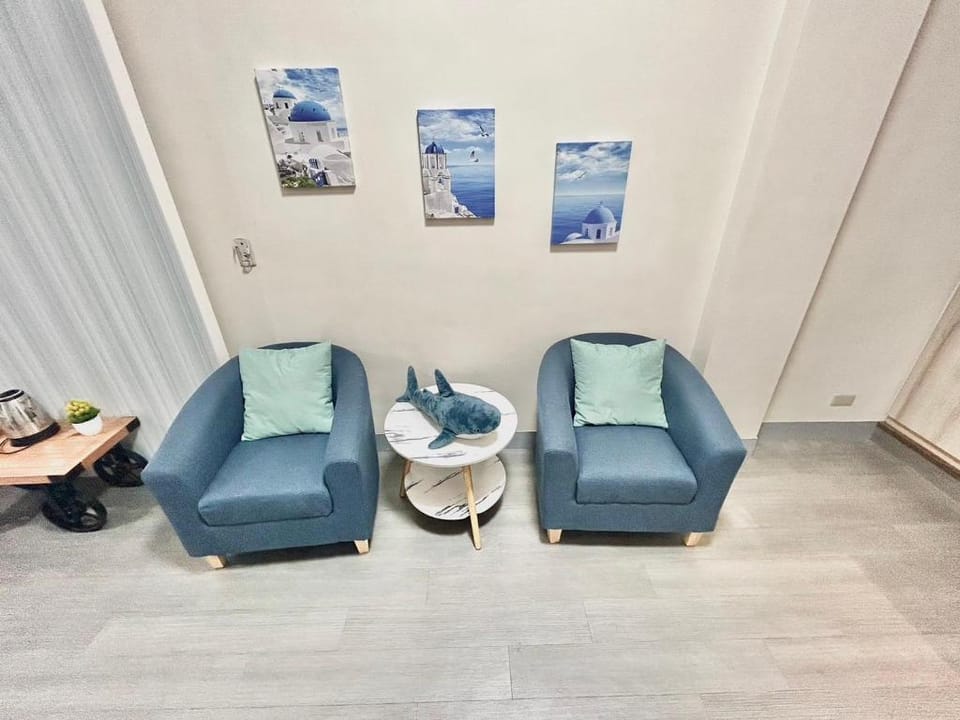 Kunming 2F Apartment in Taipei City