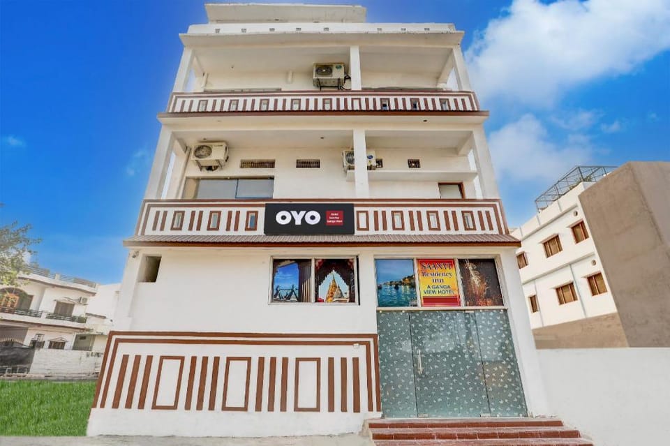 Hotel O Saanvi Residency Inn a Ganga View Hotel in Varanasi