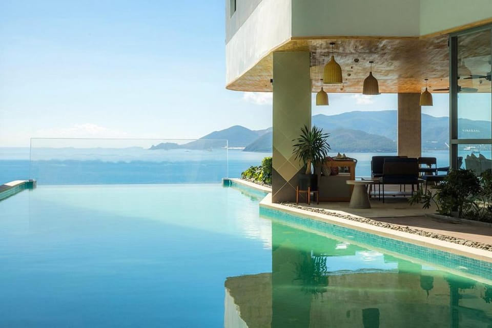 Panorama by HLG  2 connected suite ocean view Apartment in Nha Trang