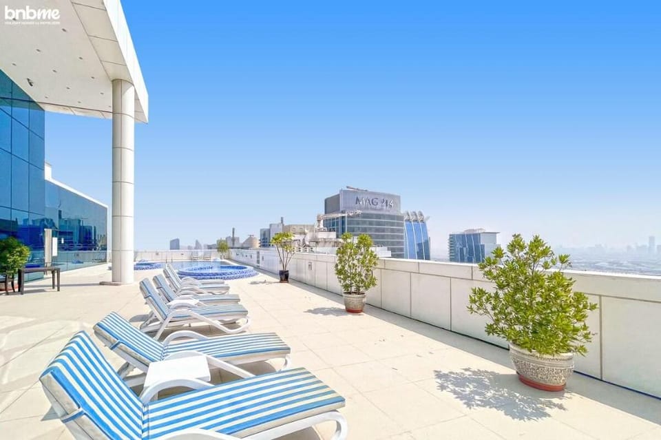 bnbmehomes | Live & Work 'w' Style in 1B Apt-3007 Apartment in Dubai