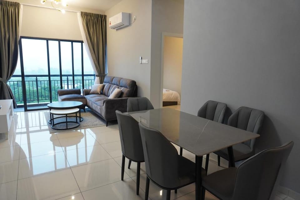 The Horizon Ipoh Infinity Pool (5 - 9pax) Apartment in Ipoh