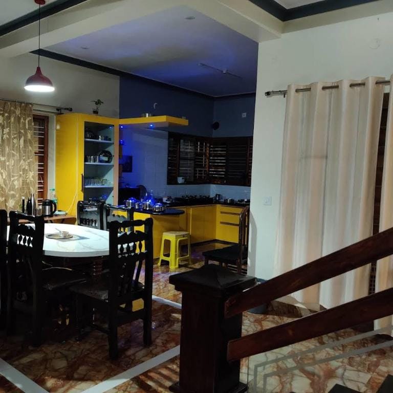 3 Bedroom 3 Bathroom Home in Shanivarasanthe Vacation rental in Kerala