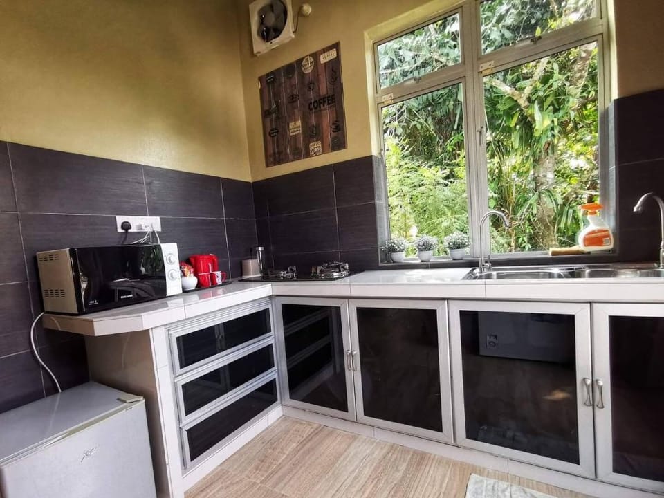 Cozy 2bedrooms, 1 Bathroom Kitchen and Living Area Vacation rental in Kedah