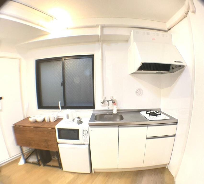 8 minutes from JR Yamanote Line Otsuka Station, 2 Rooms 2DK free Wi-Fi Apartment in Japan