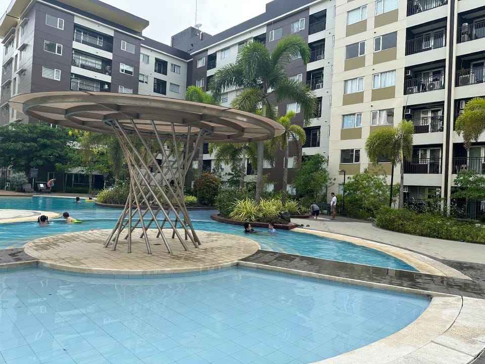iloilo staycation condo by knc - Avida Tower 3 Apartment in Iloilo City
