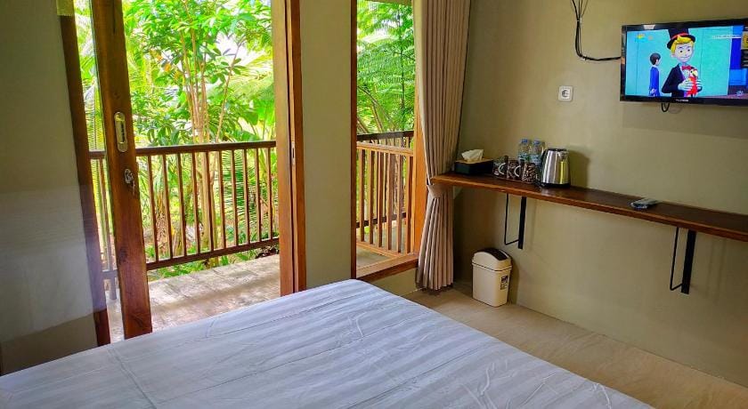 AUREIRIN GUESTHOUSE Hotel in East Java