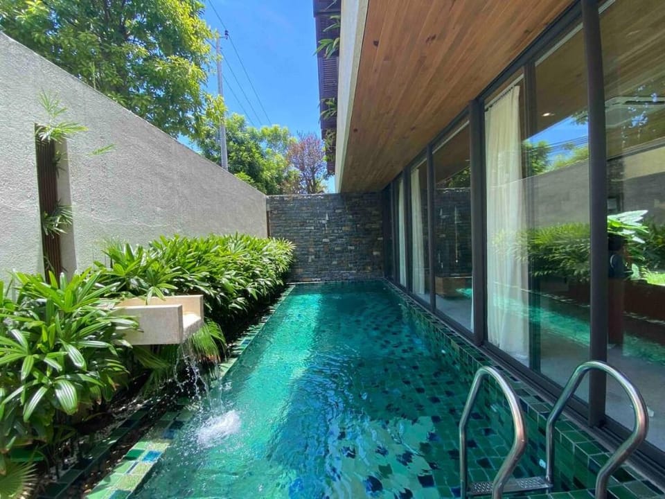 Unique Villa Pool Garden Sauna 6BRs Villa in Da Nang