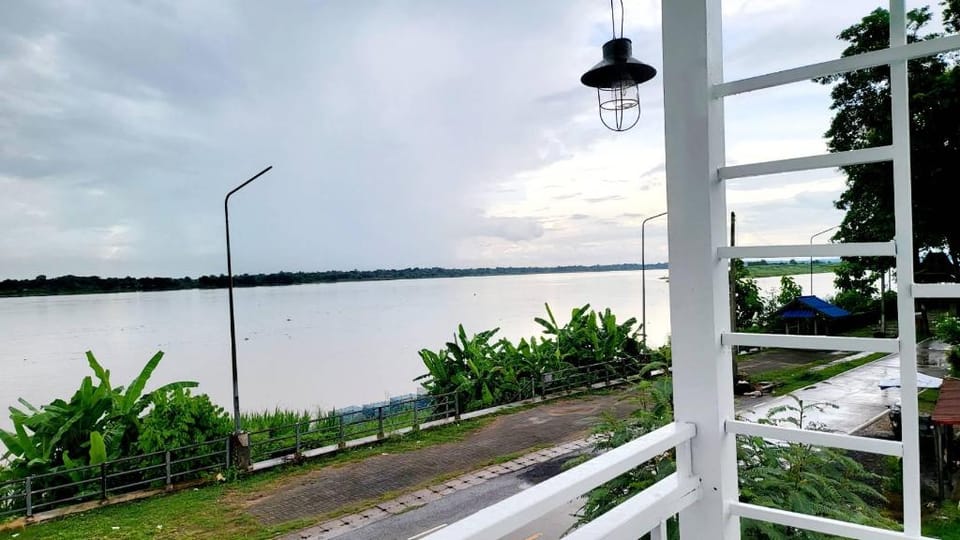 Aran Homestay Khong Riverside That Phanom Apartment in Laos
