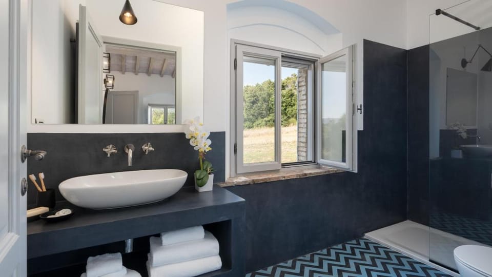 VILLA IL POZZO 14, Emma Villas Villa in Tuscany