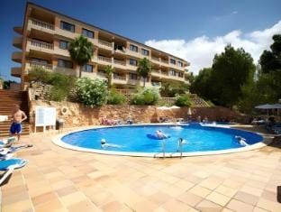 Seramar Apartamentos Sunna Park Apartment in Serra de Tramuntana
