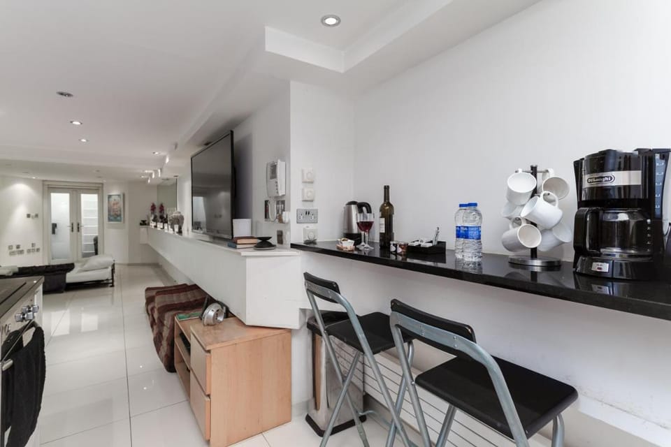 Iffley Apartment 1 Apartment in London