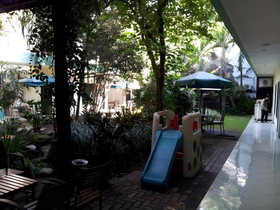 Global Inn Syariah Hotel in East Java