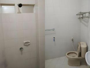 SR2 Vacation Home Vacation rental in Batu