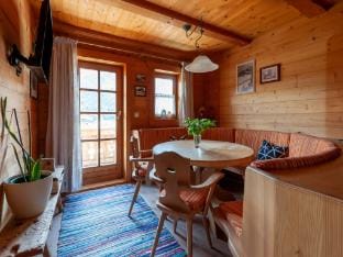 Apartment in Kirchberg near Ski Bus Apartment in Salzburgerland