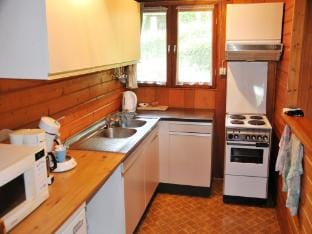 Bungalow in Belgium near Green Hills Vacation rental in Wallonia, Belgium