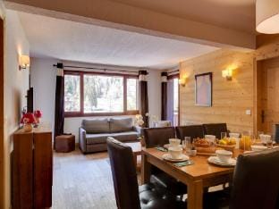 Snowy Escape in Scenic Vallorcine Apartment in Haute-Savoie