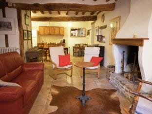 Cosy gite in a beautiful high location, with private swimming pool and garden Vacation rental in Occitanie