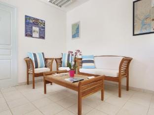 Spacious Apt Near the Beach Apartment in Roquebrune-sur-Argens