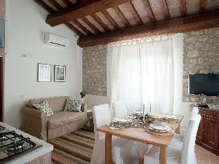 Belvilla by OYO Bel Tramonto Vacation rental in Foligno