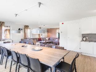 Luxurious villa with bath and dishwasher near a nature reserve Villa in Weert