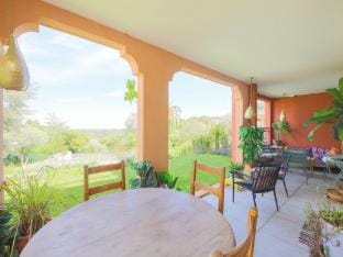 Picturesque flat with swimming pool Apartment in Roquefort-les-Pins