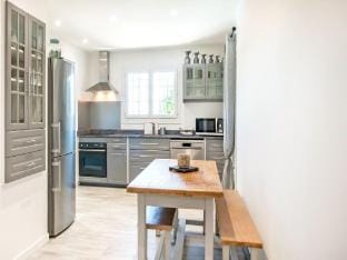 Riviera Hideaway for 2 Guests Vacation rental in French Riviera