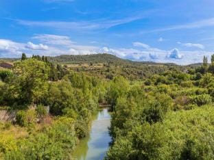 Retreat in Saint Denis Vacation rental in Occitanie
