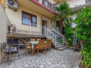 Tasteful holiday home in Grizane with hot tub Vacation rental in Novi Vinodolski