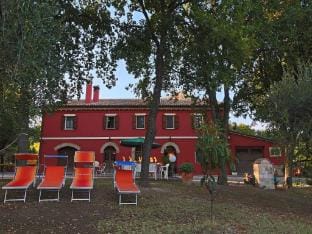 Holiday home in Serrungarina near the lake Vacation rental in Marche