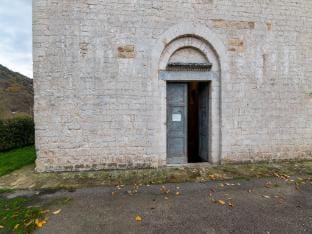 Belvilla by OYO Casa Ca Rio Vacation rental in Marche