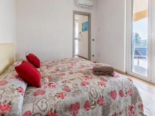 Family-Friendly Sicily Stay Villa in Sicily