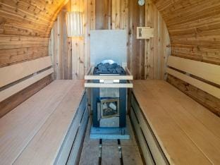 Forest Cabin with Pets Vacation rental in Gelderland, Netherlands