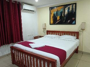 Greenview Executive Stays Apartment in Kochi