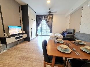 Bangsar South Studio Midvalley KL Sentral Vacation rental in Federal Territory of Kuala Lumpur