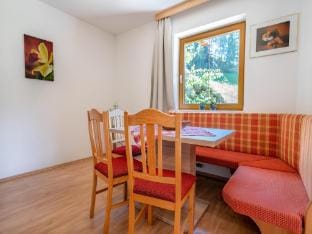 Apartment in Neustift near Ski Lift Apartment in Neustift im Stubaital