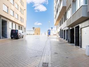 Sunny Ground Floor Escape Apartment in Ostend
