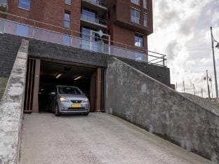Stylish Harborfront Escape Apartment in The Hague