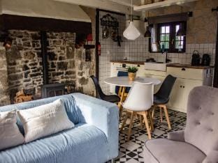 Cottage in Auvergne near Cascade Gour Vacation rental in Auvergne-Rhône-Alpes