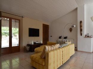 Villa in Saint-Paul with Private Pool Villa in Fayence