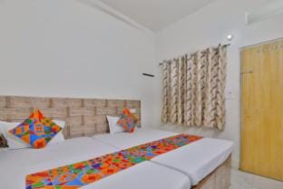 SATYA DEV HOTEL Near Kashi Vishwanath Temple  Apartment in Varanasi
