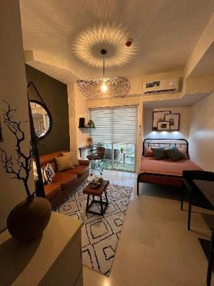 Moody Studio at Inspiria Abreeza by The 8Flats Vacation rental in Davao City